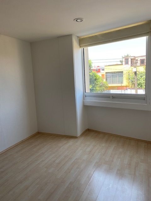 Departamento en Renta en Constituyente Héctor Victoria con 3 Recámaras, 2 Baños y 110 Metros Cuadrados | luxxu Departamento en Renta en Constituyente Héctor Victoria con 3 Recámaras, 2 Baños y 110 Metros Cuadrados | luxxu